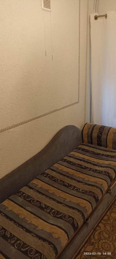 Kambario Nuoma Namelyje Hotel คอนัส ภายนอก รูปภาพ